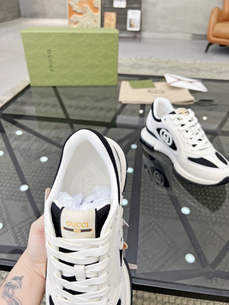 Gucci Sneakers